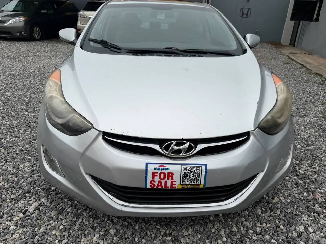 NISSAN ELANTRA